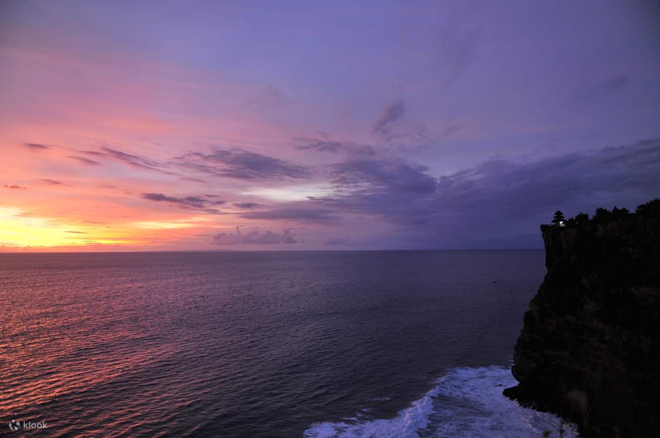 a view of the sea during sunset from Uluwatu Temple